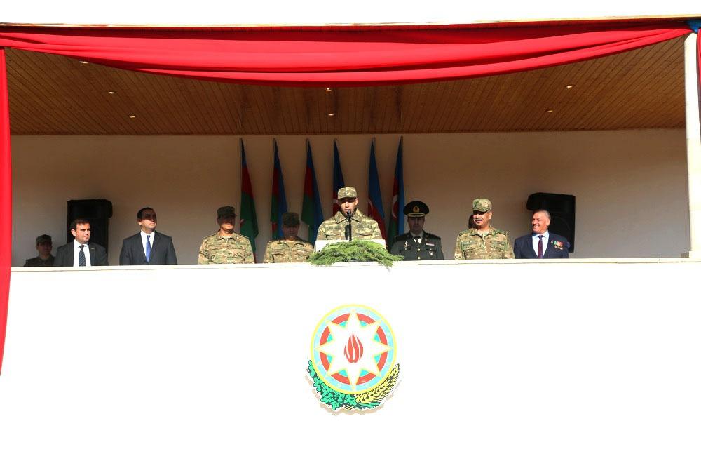 Закир Гасанов: Каждый азербайджанский солдат должен быть готовым проявить смелость в боях против оккупантов (ФОТО/ВИДЕО)