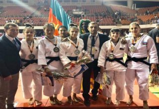 Азербайджанские дзюдоистки выиграли золотые медали в Камеруне