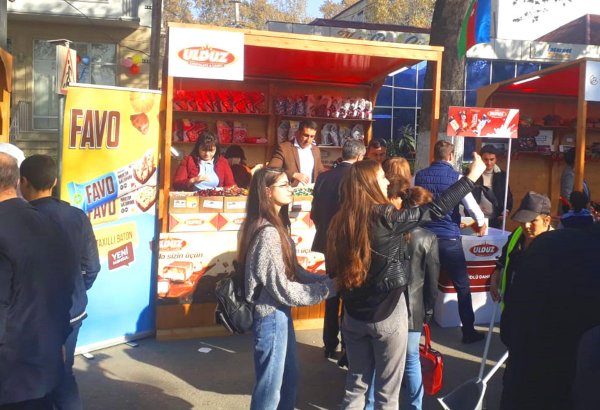 "Ulduz" şokolad fabriki XIV Nar festivalında alıcıların görüşünə gəlib (FOTO)