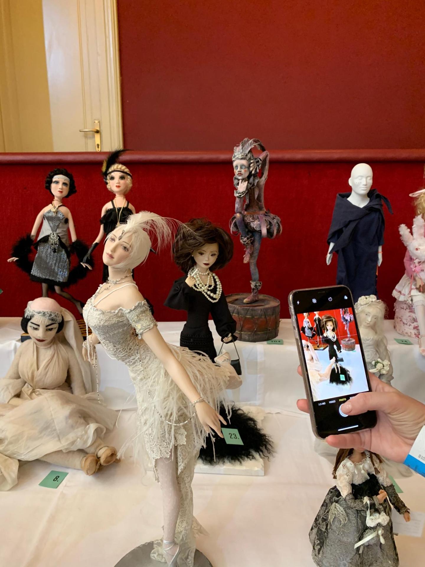 Куклы Фарах Алиевой представлены на Международной выставке Prague Doll 2019 (ФОТО)