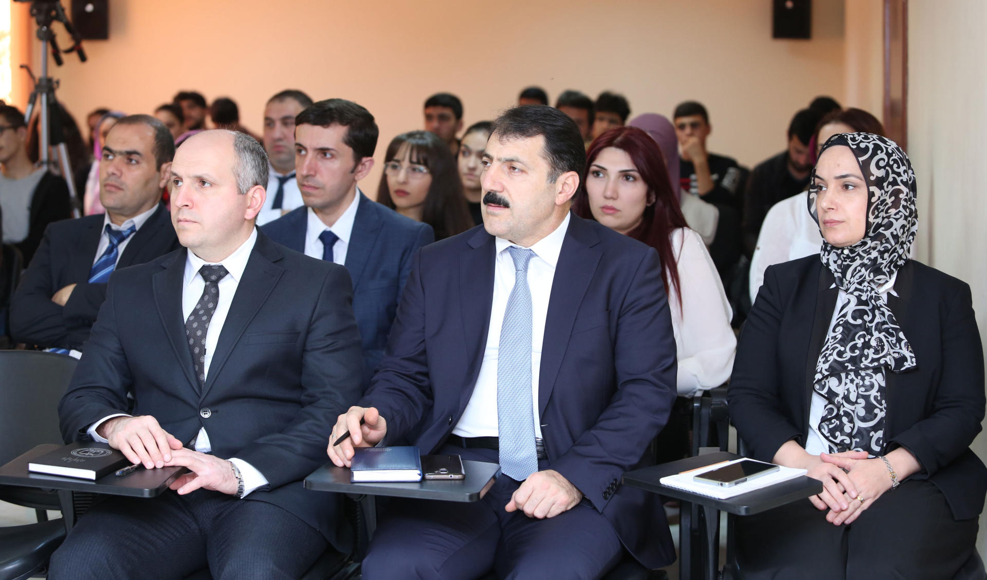 Azərbaycan İlahiyyat İnstitutunda Konstitusiya Günü qeyd edilib (FOTO)
