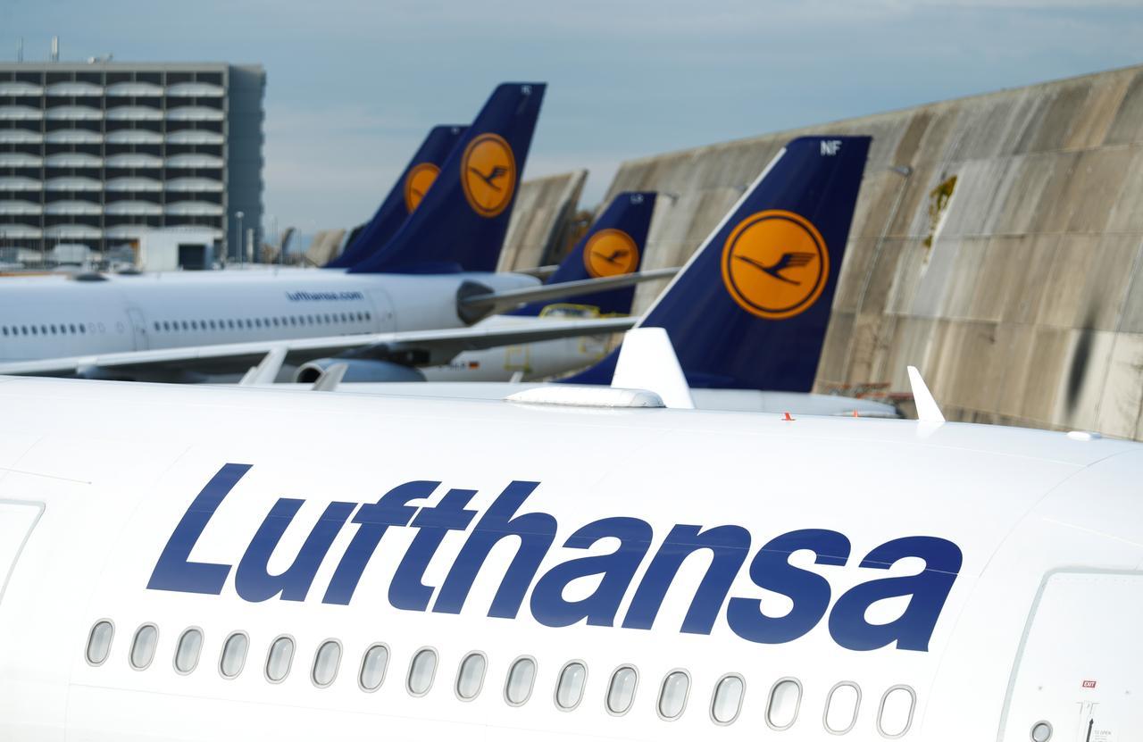 Чистый убыток Lufthansa в 2020 году составил рекордные €6,7 млрд