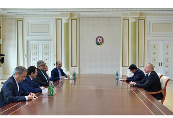 Ilham Aliyev receives delegation led by head of Iran’s Culture and Islamic Communications organization (PHOTO)