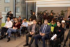 В Азербайджане электронизировано назначение пособий детям с ограниченными возможностями здоровья (ФОТО)