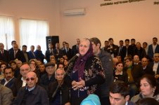 Bakı meri Sabunçu sakinlərinin problemlərinin həlli istiqamətində tapşırıqlar verib (FOTO)