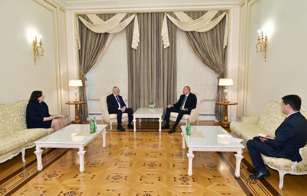 Президент Ильхам Алиев принял заместителя исполнительного председателя Конференции президентов еврейских организаций Америки (ФОТО)