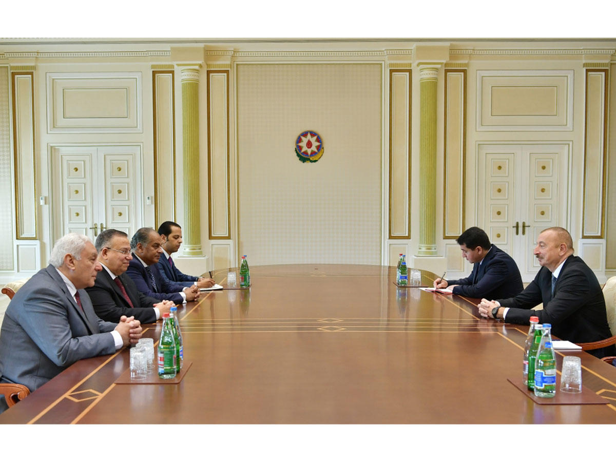 Azerbaijani President Ilham Aliyev receives delegation from Egypt (PHOTO)