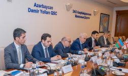 Azərbaycan və Gürcüstan dəmir yolları sahəsində əməkdaşlıqla bağlı protokol imzalayıb (FOTO) - Gallery Thumbnail