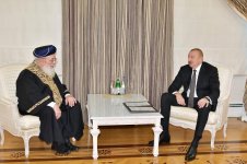 Prezident İlham Əliyev Qüds Sefardi ortodoks baş ravvinini qəbul edib (FOTO) (YENİLƏNİB) - Gallery Thumbnail