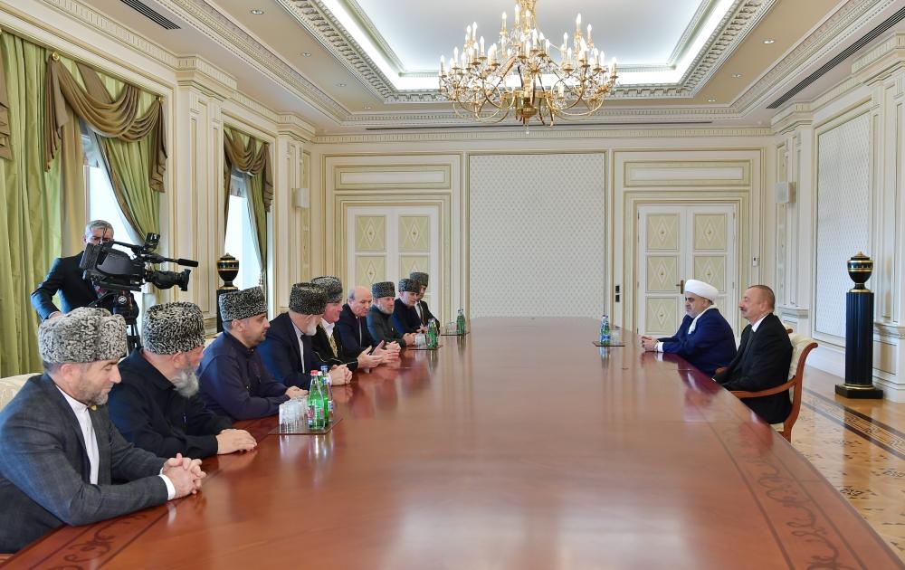 Azerbaijan's president receives Muslim religious figures of Russia's North Caucasus (PHOTO) (UPDATE)