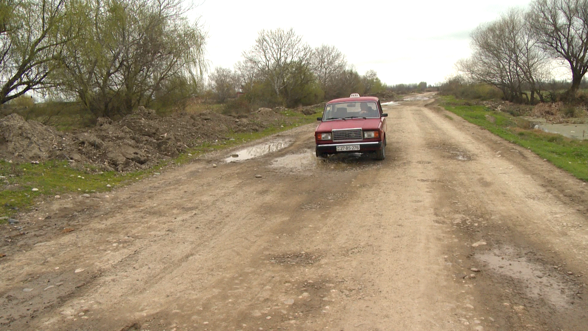 В северном регионе Азербайджана завершается реконструкция автодорог, соединяющих 8 населенных пунктов (ФОТО)