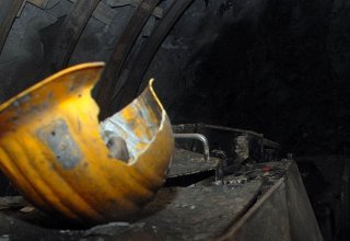 Спасатели в Китае извлекли из шахты 11 рабочих