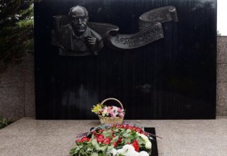 В Баку почтили память видного кинорежиссера Расима Оджагова (ФОТО)