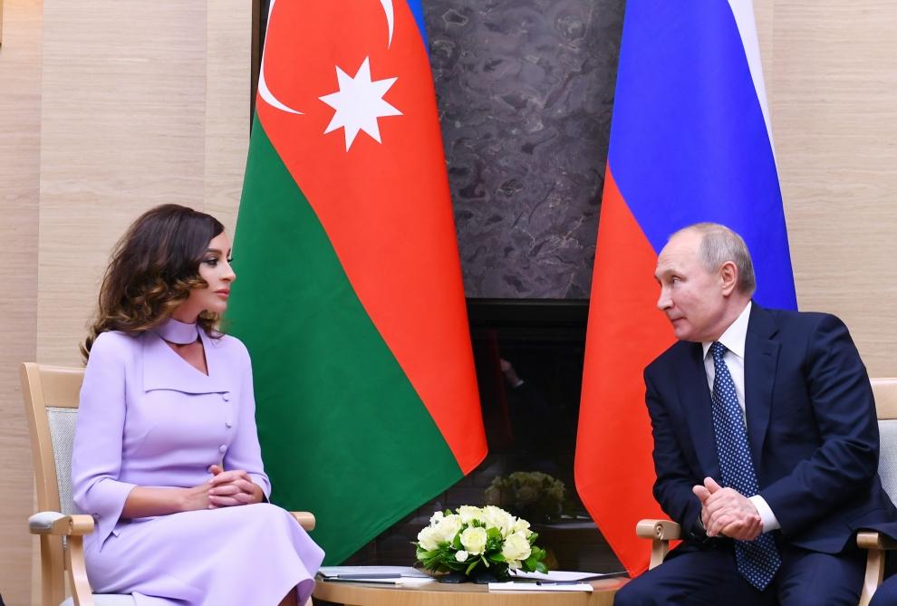 В Москве состоялась встреча Первого вице-президента Азербайджана Мехрибан Алиевой с Президентом России Владимиром Путиным (ФОТО)