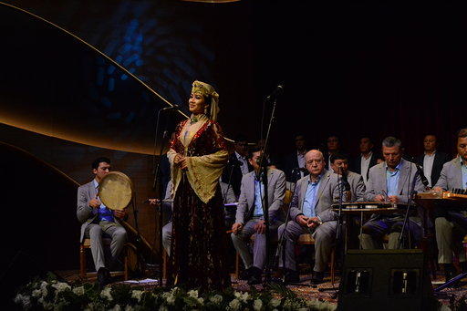 Мугамное искусство Узбекистана представлено в Баку (ФОТО)