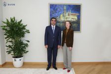Посол Швейцарии посетила Бакинскую высшую школу нефти (ФОТО)