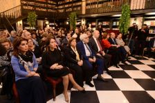 В Баку прошла церемония срезания ковра с соблюдением всех традиций (ФОТО)