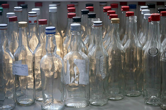 Azerbaijan enterprise plans to increase export of glass bottles