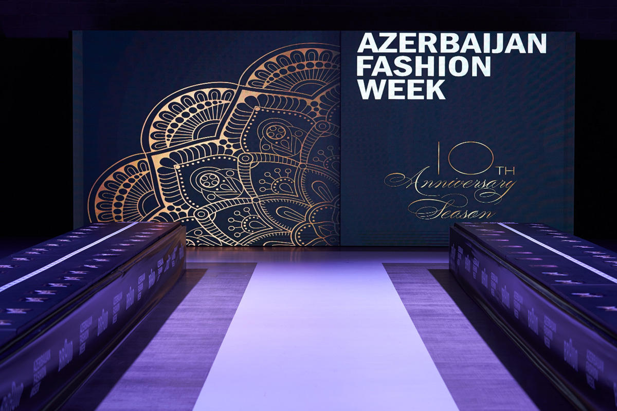 "Aquavita" ticarət markası "Azerbaijan Fashion Week" komandasını təbii mineral suları ilə təmin edərək dəstəkləyib (FOTO) - Gallery Image