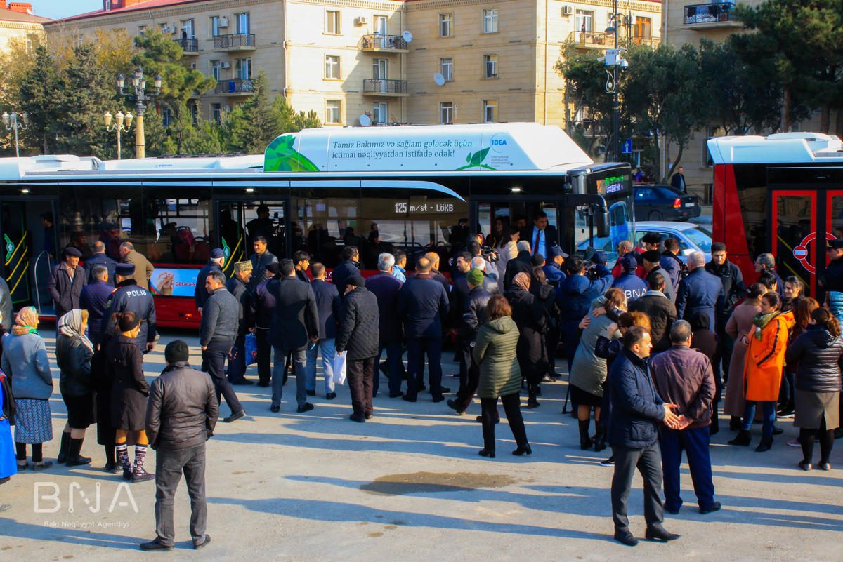 125 nömrəli marşrut xəttinə yeni avtobuslar verilir (FOTO)