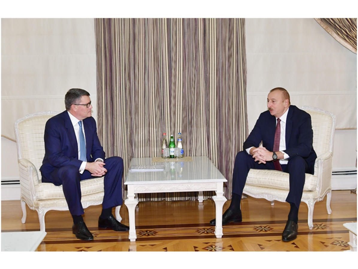 Президент Ильхам Алиев принял делегацию компании CISCO (ФОТО)