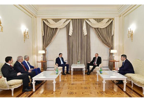 President Ilham Aliyev receives delegation led by Turkish minister of agriculture and forestry (PHOTO)
