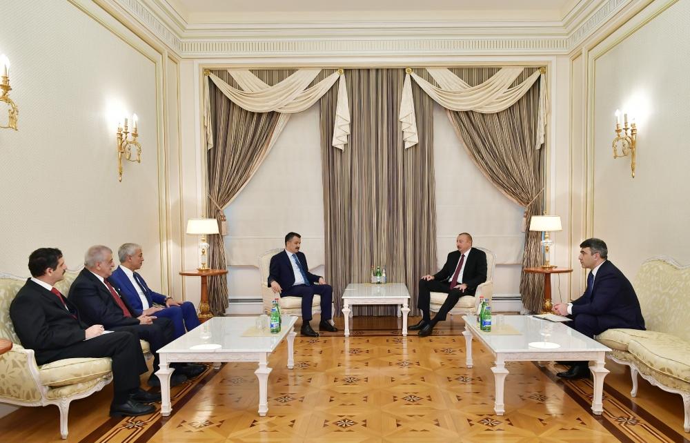 Президент Ильхам Алиев принял министра сельского и лесного хозяйства Турции (ФОТО) (версия 2)