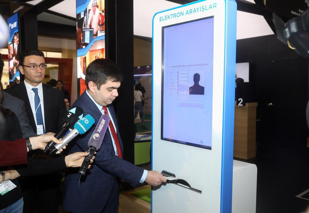 Минтруда Азербайджана расширило спектр электронных услуг (ФОТО)