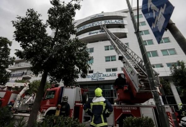 В Афинах причиной пожара в отеле стал поджог