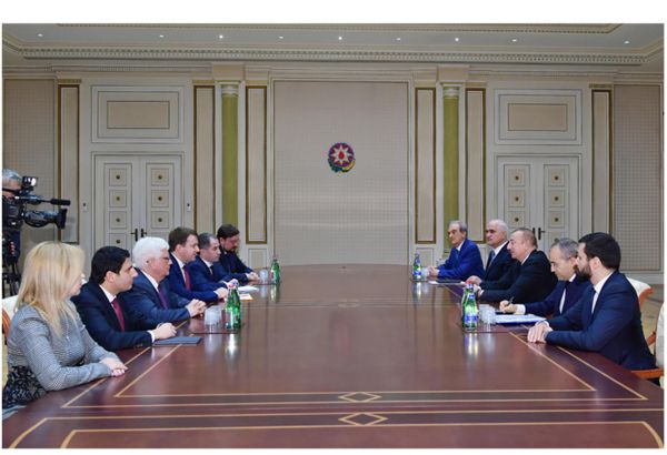 President Ilham Aliyev receives delegation led by Russian minister of economic development (PHOTO)