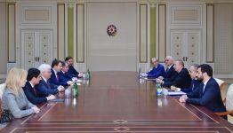 Президент Ильхам Алиев принял делегацию во главе с министром экономического развития России (ФОТО) (версия 2)
