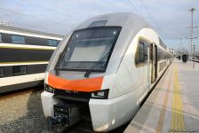 В Баку доставлены двухэтажные поезда (ФОТО)