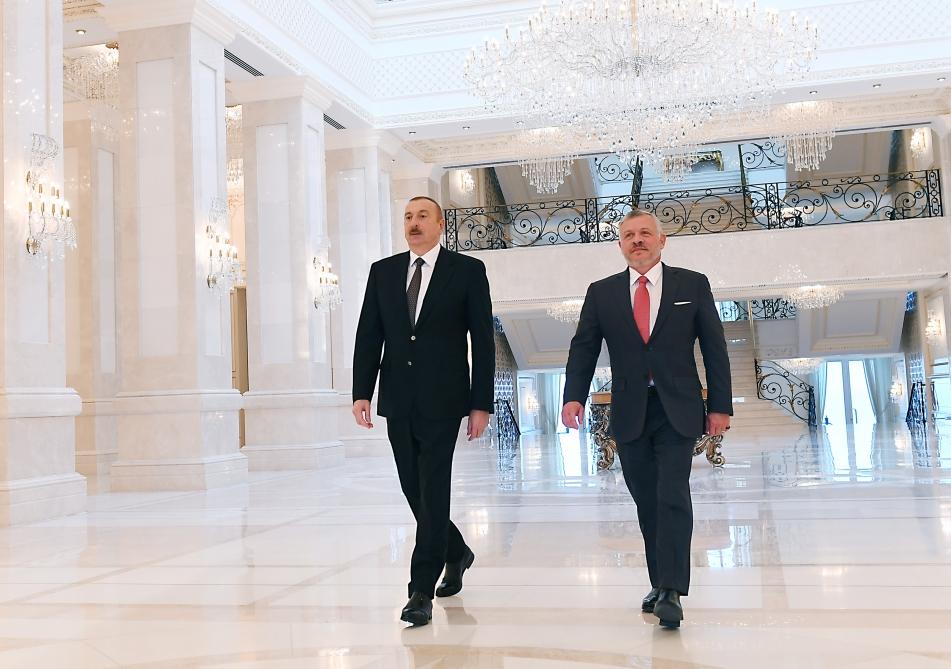 Azərbaycan Prezidenti İlham Əliyev İordaniya Kralı II Abdullah ilə işçi nahar edib (FOTO)