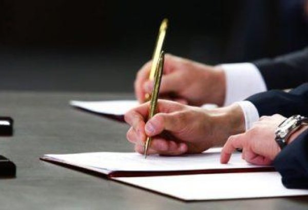 Министерство юстиции Азербайджана подписало контракт на сумму более 1 млн манатов