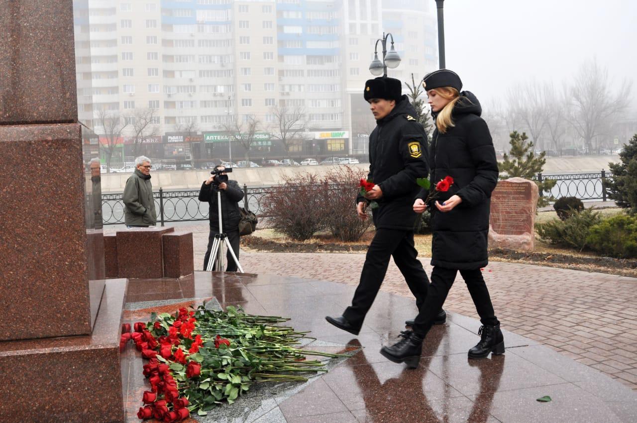 Ümummilli lider Heydər Əliyev Həştərxanda anılıb (FOTO)