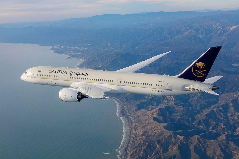 Saudi Arabian Airlines прекратит полеты над Оманским заливом и Ормузским проливом
