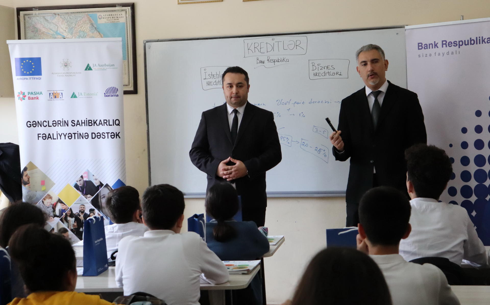 Azerbaijan’s Bank Respublika contributes to project "Support for Youth Entrepreneurship" (PHOTO)