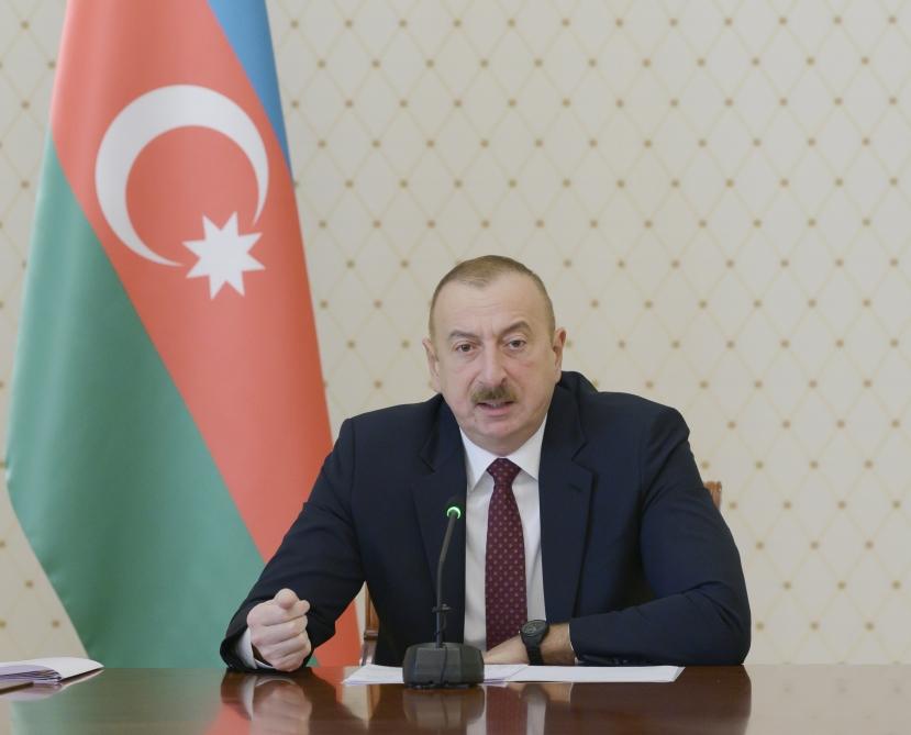 При Президенте Ильхаме Алиеве состоялось совещание, посвященное итогам хлопкового сезона и предстоящим в 2020 году мерам (ФОТО)