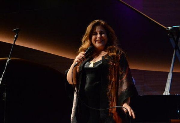 Türkiyənin tanınmış caz müğənnisi Sibel Koşe konsert verib (FOTO)