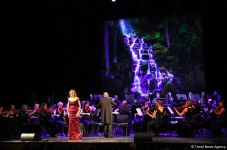 В Баку прошел потрясающий гала-концерт солистов и оркестра театра "Санктъ-Петербургъ Опера" (ВИДЕО, ФОТО)