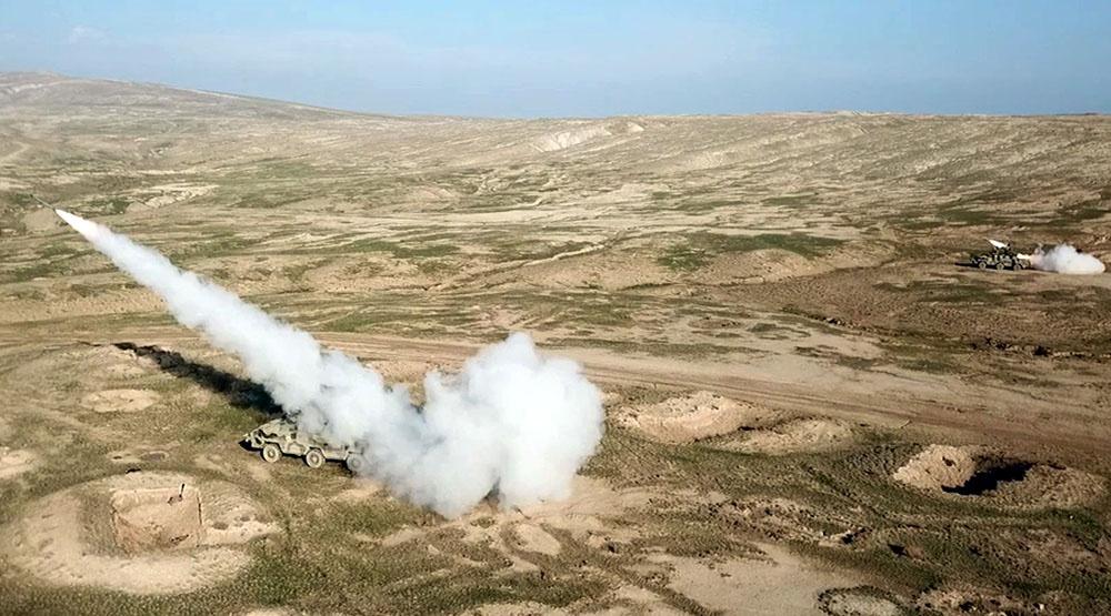 Подразделения ПВО азербайджанской армии выполнили боевые стрельбы (ФОТО/ВИДЕО)