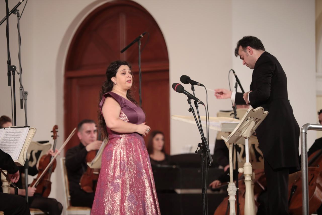 "Azərbaycan vokalçıları" festivalı çərçivəsində Filarmoniyada konsert keçirilib (FOTO)
