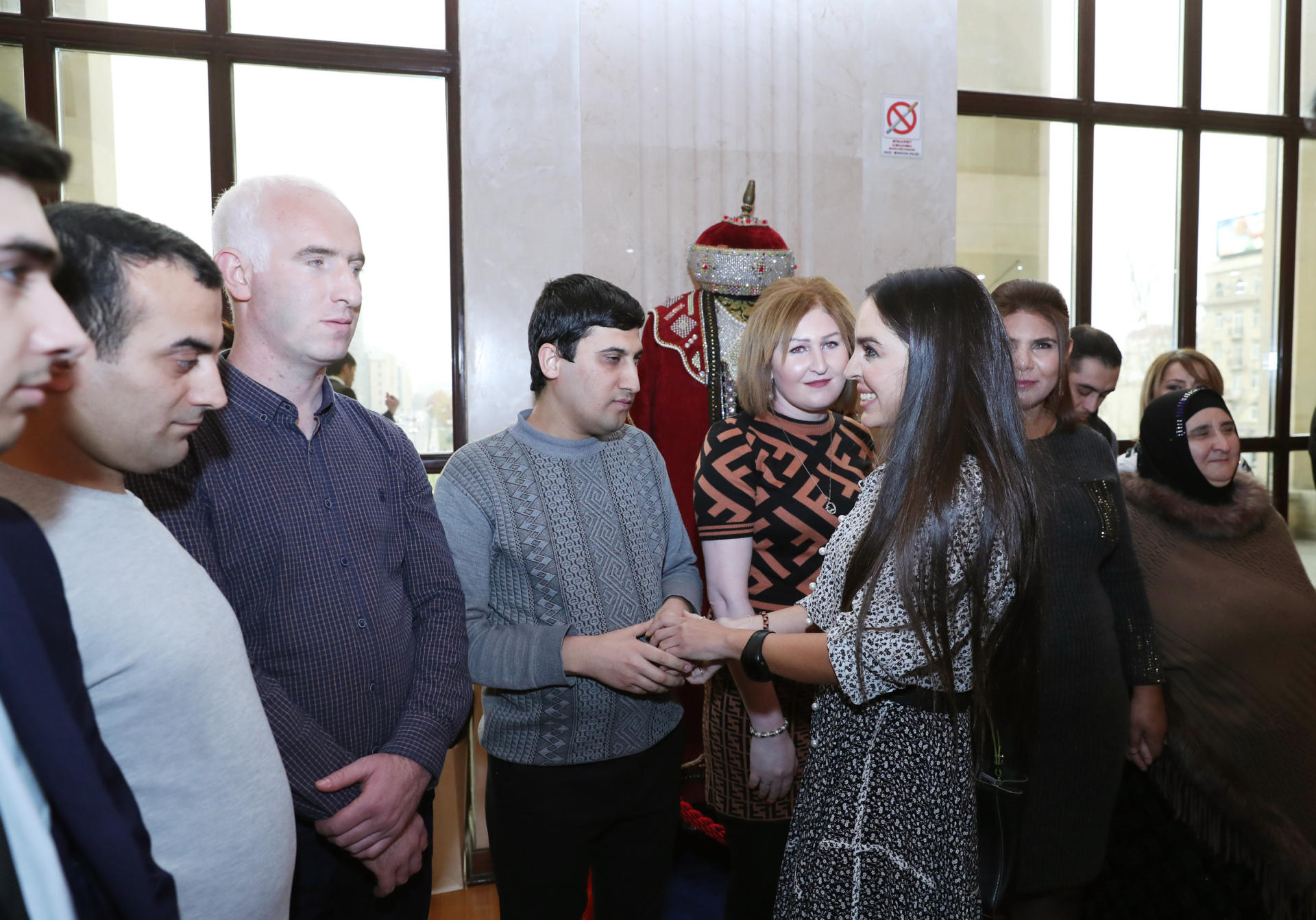 Heydər Əliyev Fondunun vitse-prezidenti Leyla Əliyeva “And” tamaşasının premyerasında iştirak edib (FOTO)