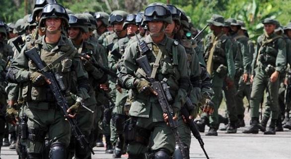 ВС Венесуэлы сообщили о задержании еще трех участников попытки вторжения в страну
