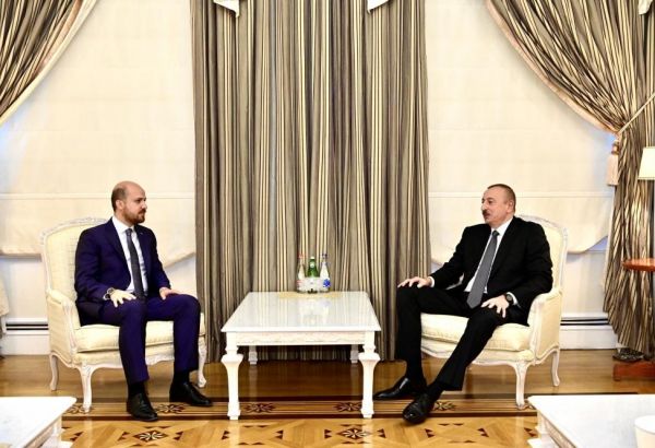 President Ilham Aliyev receives president of World Ethnosport Confederation