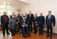 President Aliyev attends ceremony held to give out apartments to Karabakh war vets (PHOTO)