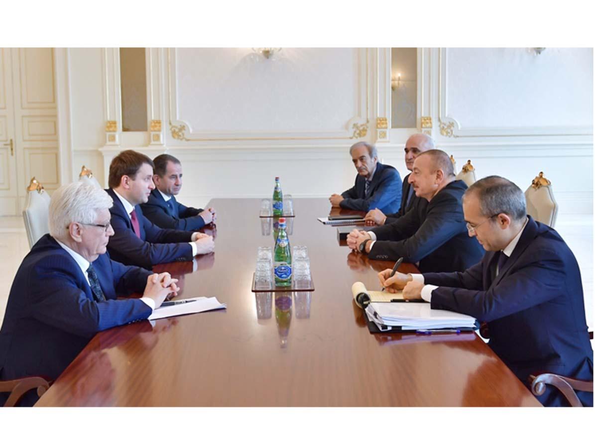 Президент Ильхам Алиев принял делегацию во главе с  министром экономического развития России (ФОТО) (версия 2)