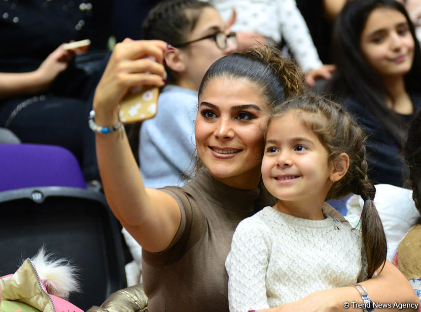 Milli Gimnastika Arenasında möhtəşəm Yeni il şousu təqdim edilib (FOTO)