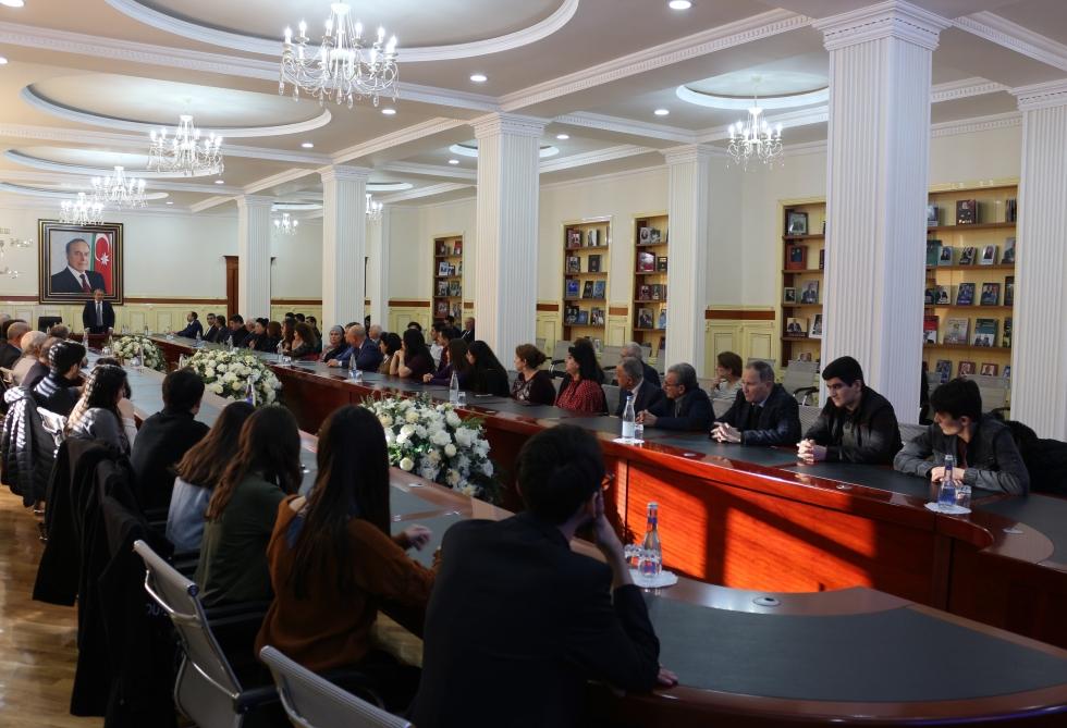 В БГУ прошла лекция о наследии общенационального лидера Гейдара Алиева (ФОТО)