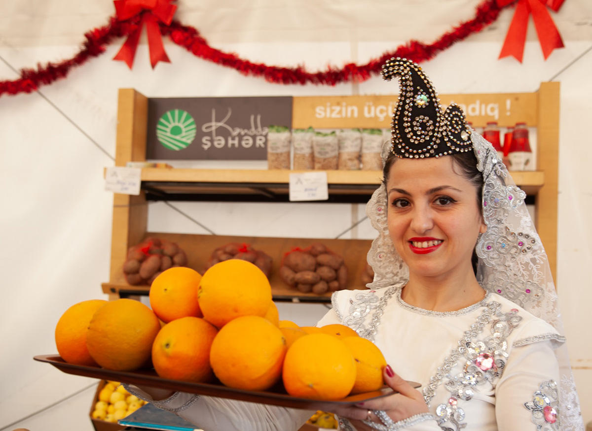 В Баку стартовала зимняя ярмарка "Из села в город" (ФОТО)
